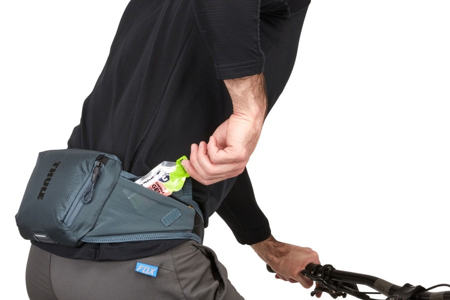 banano-thule-rail-hip-pack-ol-dark-slate (8)