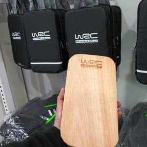 TABLA DE COCKTAIL WRC OFICIAL CON ESTUCHE